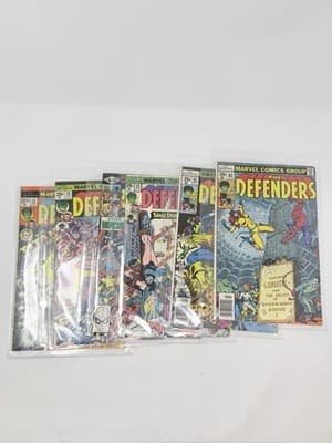 Raw Marvel Comic Defenders Modern Variants 6 Issue Lot - Image 1