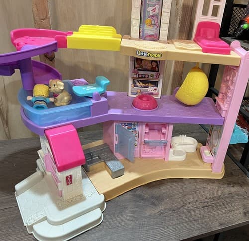NEW! Fisher Price Little People Barbie Dreamhouse - Image 1