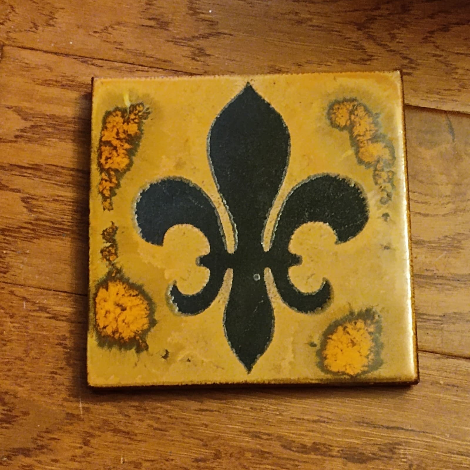 Vtg HandPainted Fleur De Lis Ceramic Tile Trivet New Orleans Art