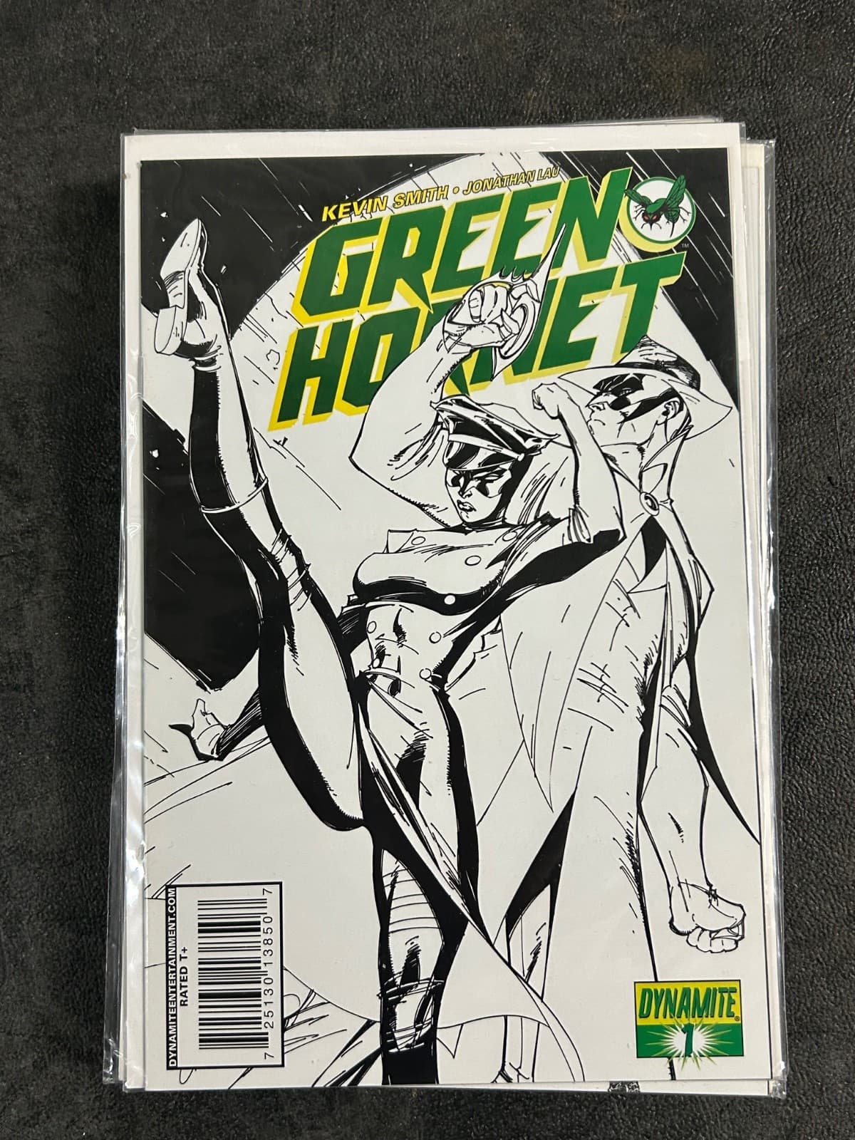 Green Hornet #1C (2010 Dynamite) Limited 1 For 50 Sketch Cover J.Scott Campbell - Image 1