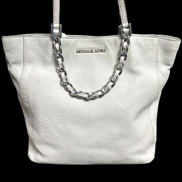 MICHAEL KORS MK Harper Light Doge Gray Grey Purse Bag Tote Shopper Chain Detail - Image 1