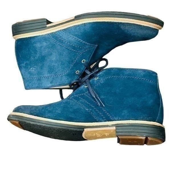 UGG Dagmann Chukka Boots Grizzly Blue Suede Treadlite Men’s Size 7.5 - Image 1