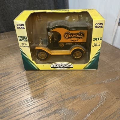 Gearbox 1912 Ford Crayola Delivery Car Coin Bank Limited Edition - Image 1