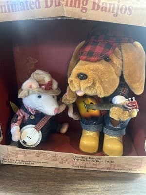 Rare Animated Dueling Banjos Bloodhound And Mouse Written By Arthur Smith - Image 1