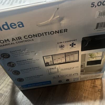 Midea Window Air Conditioner 5,000 BTU 150 sq. ft Air Conditioner Variable Speed - Image 1