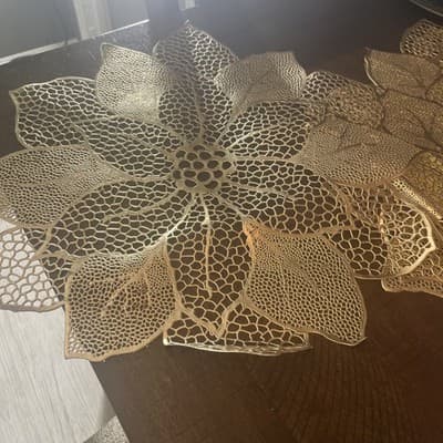 Gold Leaf Lace Floral Table Placemat Set - Image 1