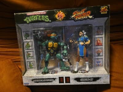 Ninja Turtles Vs. Street Fighter 2 Pack Michelangelo vs Chun-Li Free Shipping! - Image 1
