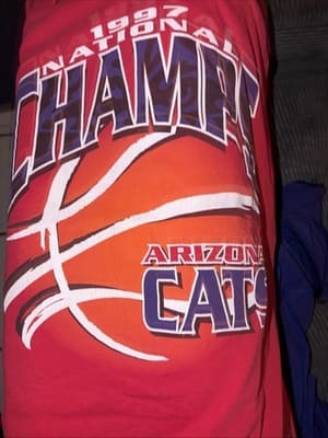 Vintage 1997 Men’s National Champs Tee Shirt University Of Arizona XL