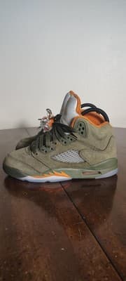 Air Jordan 5 Retro Olive Shoes Youth Size 3.5Y Green Suede Sneakers 440888-308