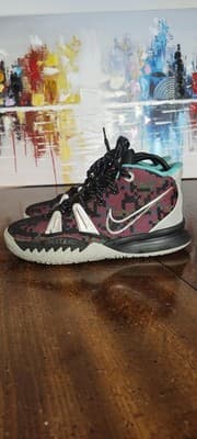 Nike Kyrie 7 Shoes Youth Size 5.5Y Black Multicolor Camo Sneakers CT4080-008