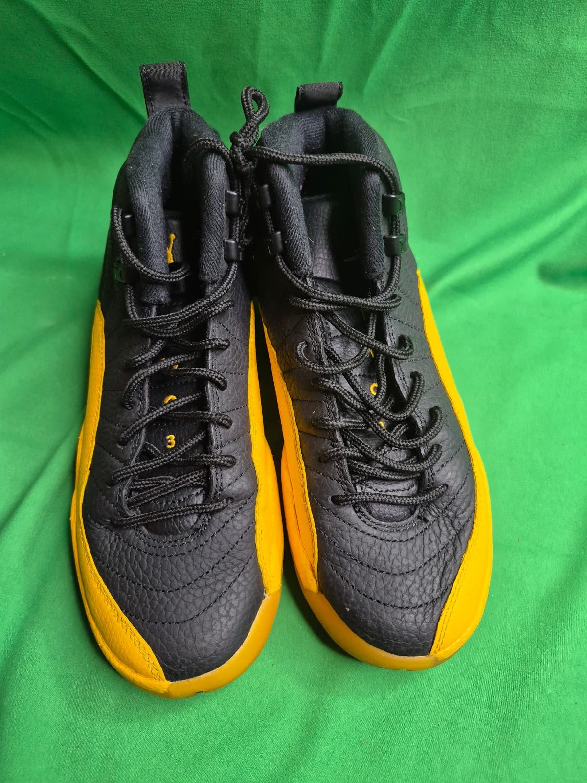 Air Jordan 12 Retro "University Gold" - Image 1