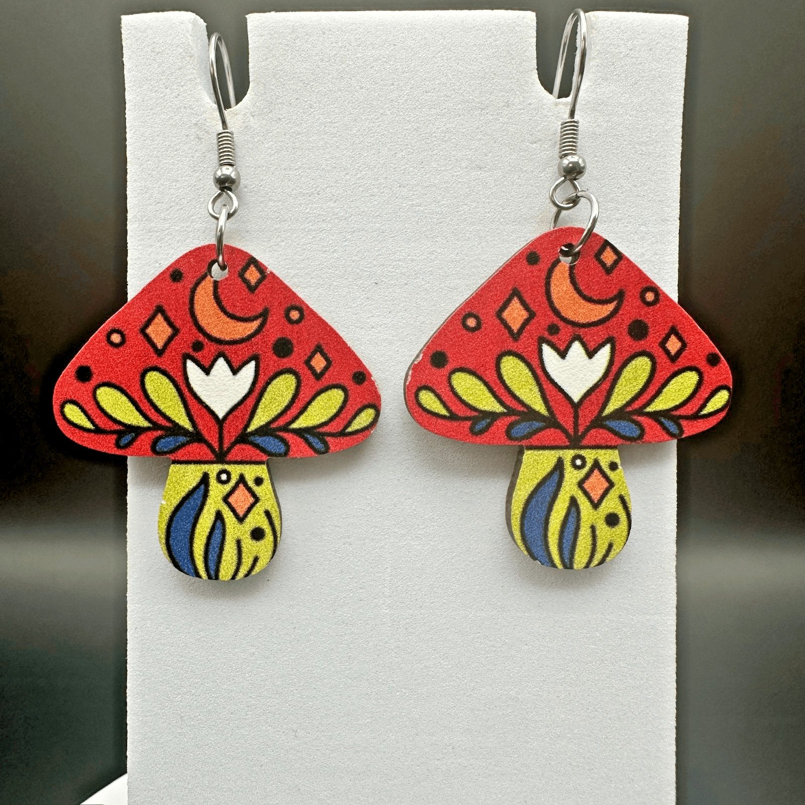 VTG Colorful Wood Funky Mushroom Dangle Hippie Hook Earrings Women's Jewelry - Image 1