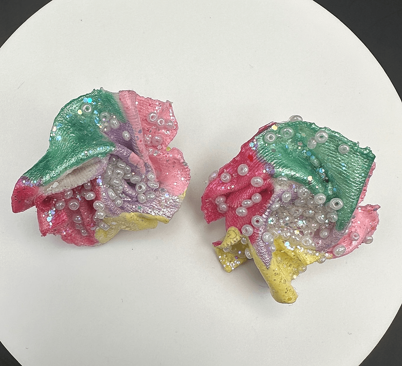 Vintage Y2K Stud Earrings Flower Faux Pearls Glitter Beaded Statement Jewellery - Image 1