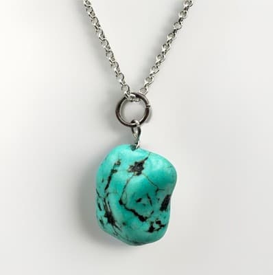 Vintage Turquoise Tumbled Stone Pendant Necklace Silver Tone Chain Jewelry Y2K - Image 1
