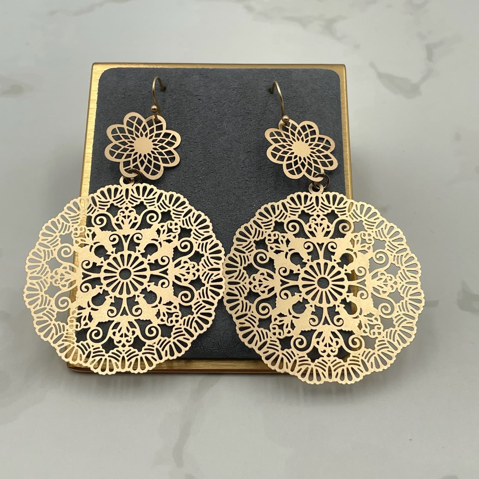 Vintage VTG Gold Tone Statement Dangle Earrings Large Filigree Floral Mandala - Image 1