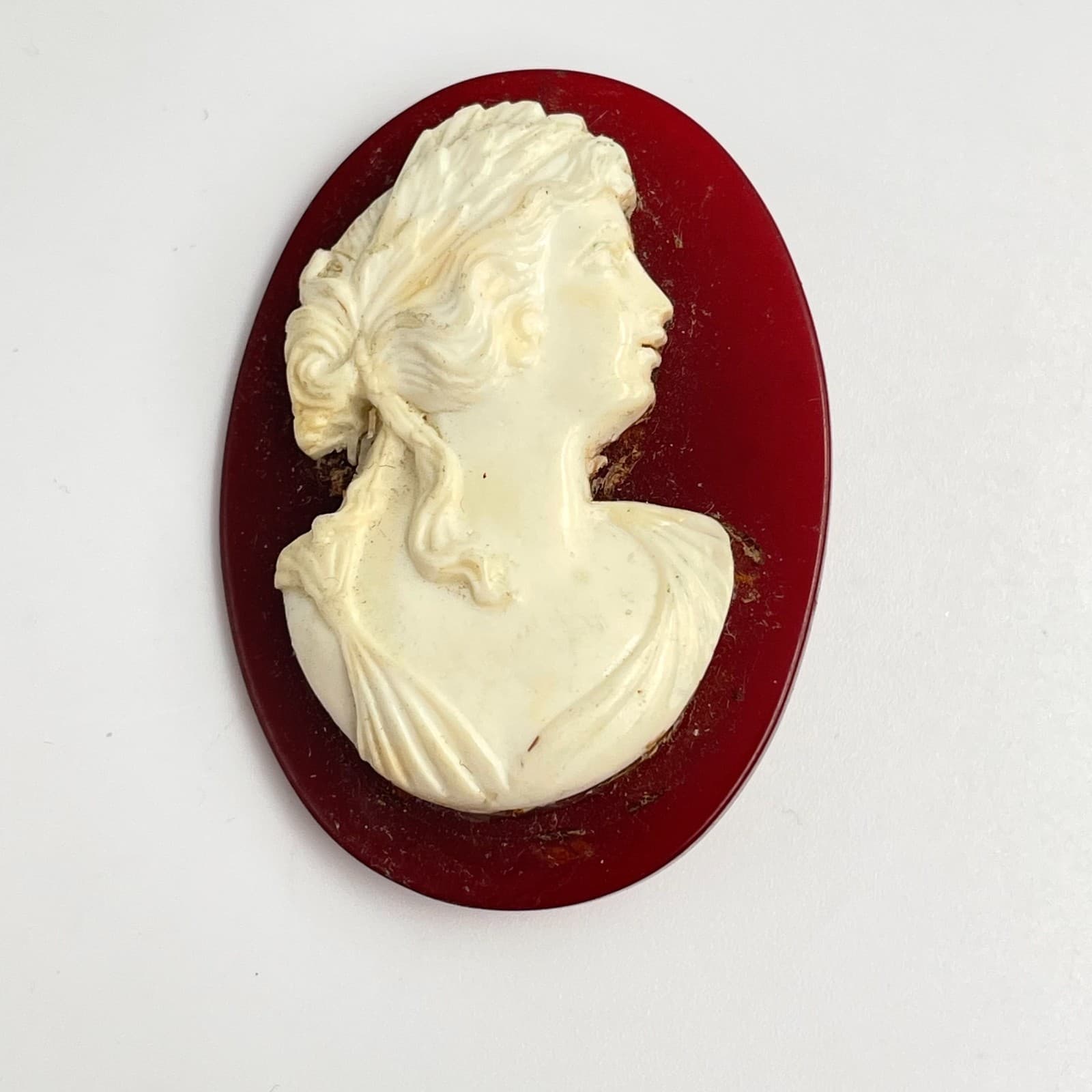 Vintage 80s Cream Cameo Brooch Pin Maiden Portrait Victorian Women's Jewelry - Image 1
