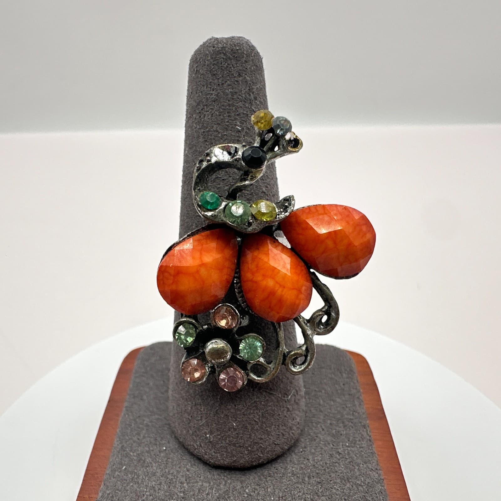 Vintage 80s Silver Tone Coral Glass Rhinestone Floral Cocktail Ring Jewelry - Image 1