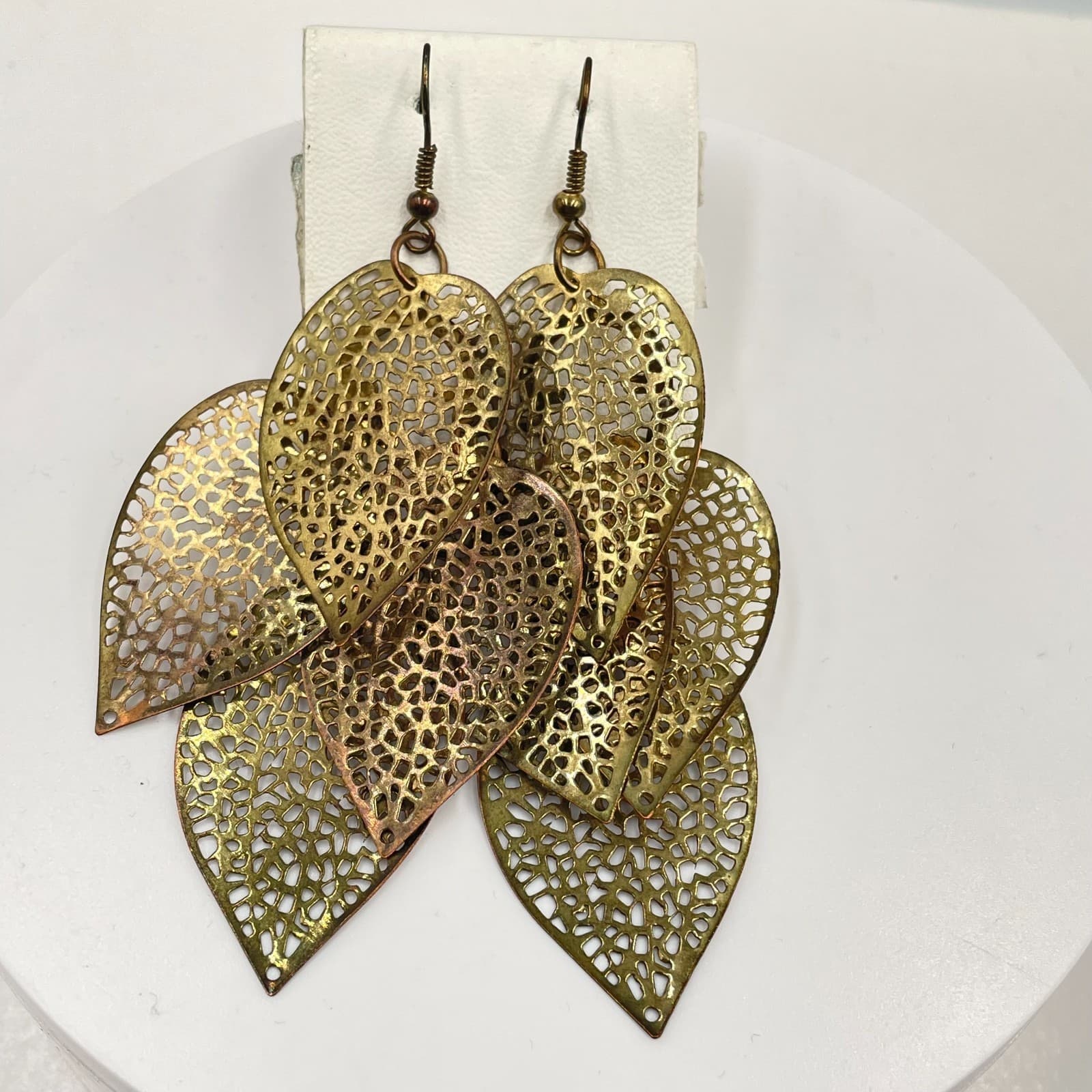 Vintage Gold-Tone Laser-Cut Filigree Cluster Leaf Cascade Dangle Drop Earrings - Image 1