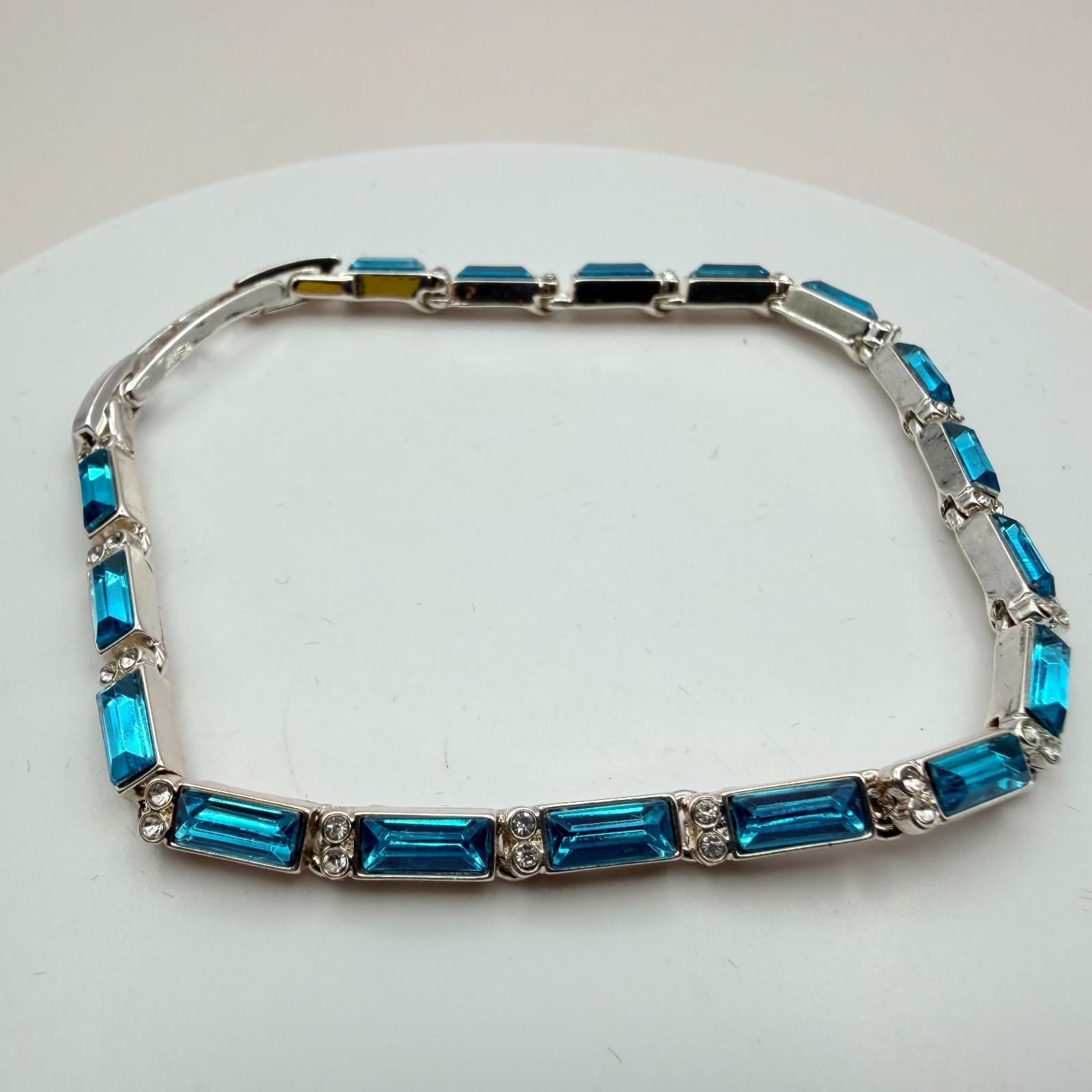 Vintage 90s SilverTone Blue Glass Baguette Link Bracelet Fashion Women's Jewelry - Image 1