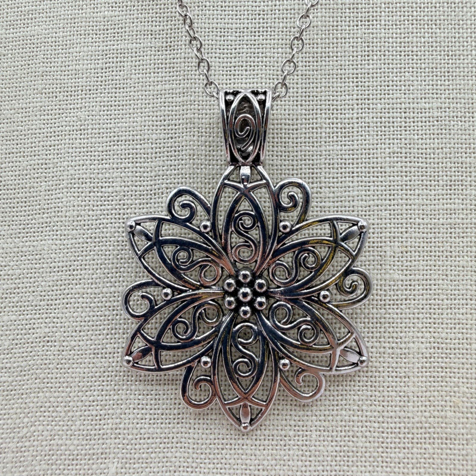 Vintage 90s Silver Tone Filigree Flower Pendant Necklace Boho Scroll Mandala - Image 1