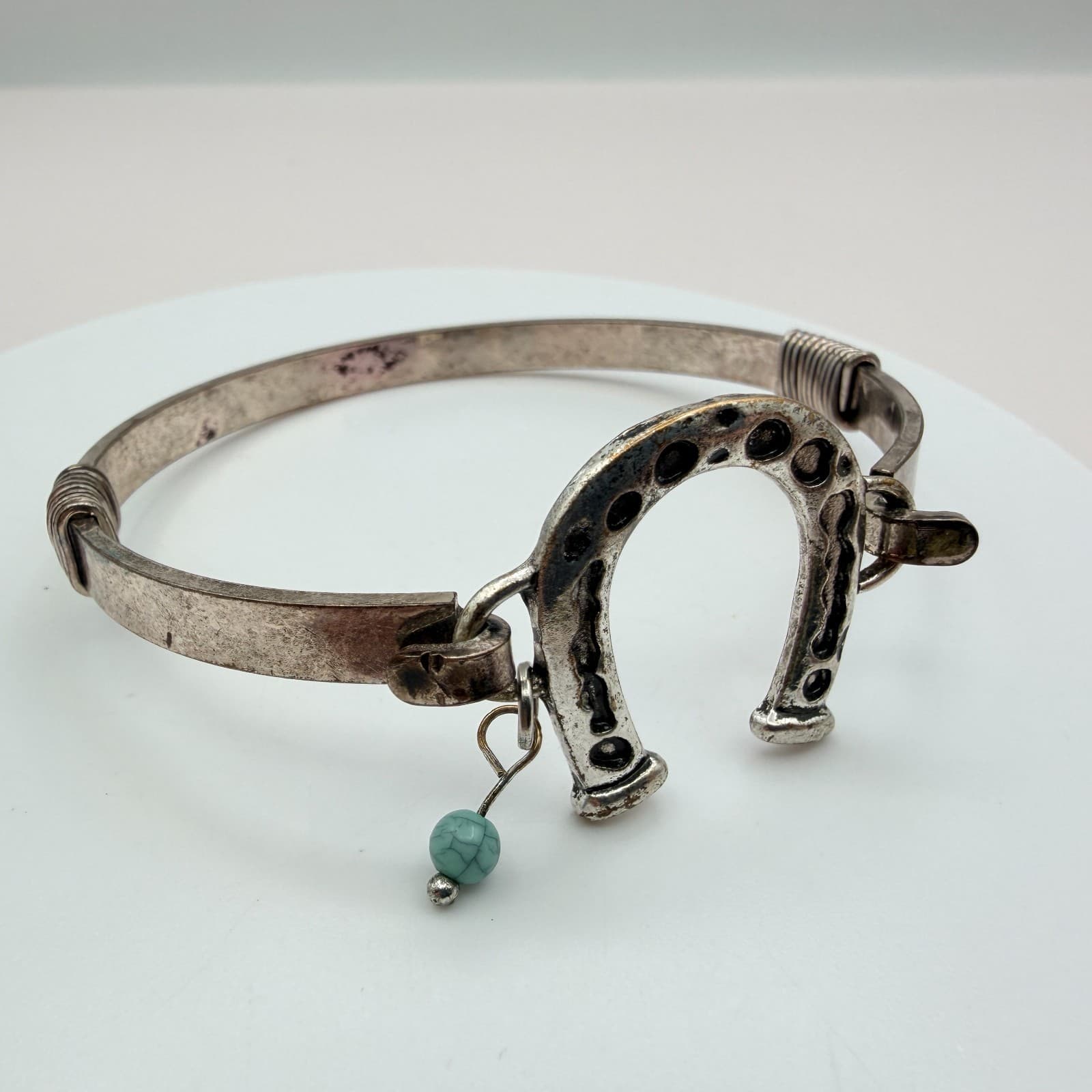Vintage 90s Silver Tone Horseshoe Turquoise Bead Bangle Bracelet Women's Jewelry - Image 1