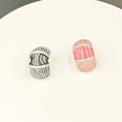 Vintage Pink Black Silver-Toned Barrel-Shaped Fashion Clip-On Enamel Earrings - Image 1