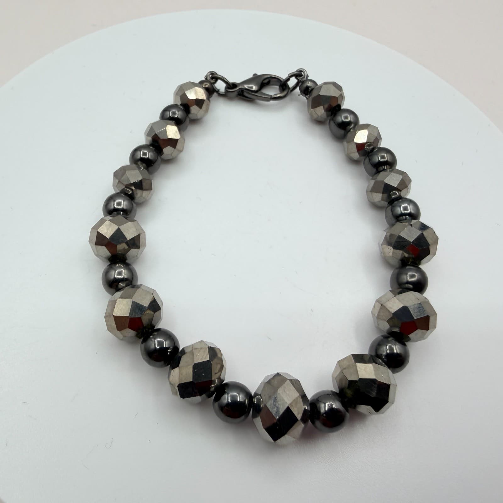 Vintage 90s Gunmetal Tone Round Faceted Beaded Stretch Bracelet Women's Jewelry - Image 1