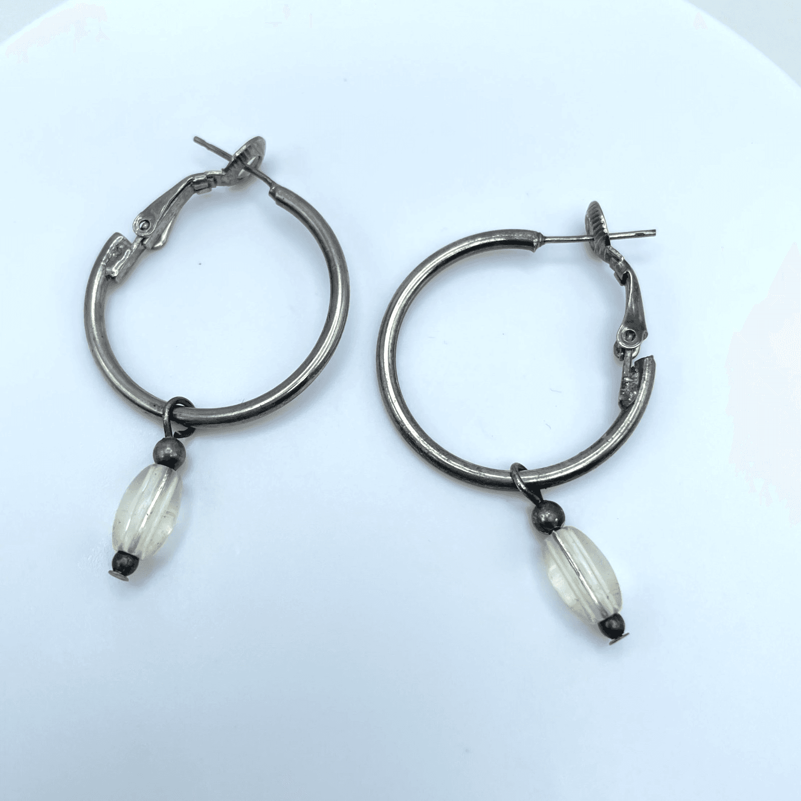 Vintage Silver-Tone Fashion Beauty Oval Glass Dangle Hoop Hinged Clasp Earrings - Image 1