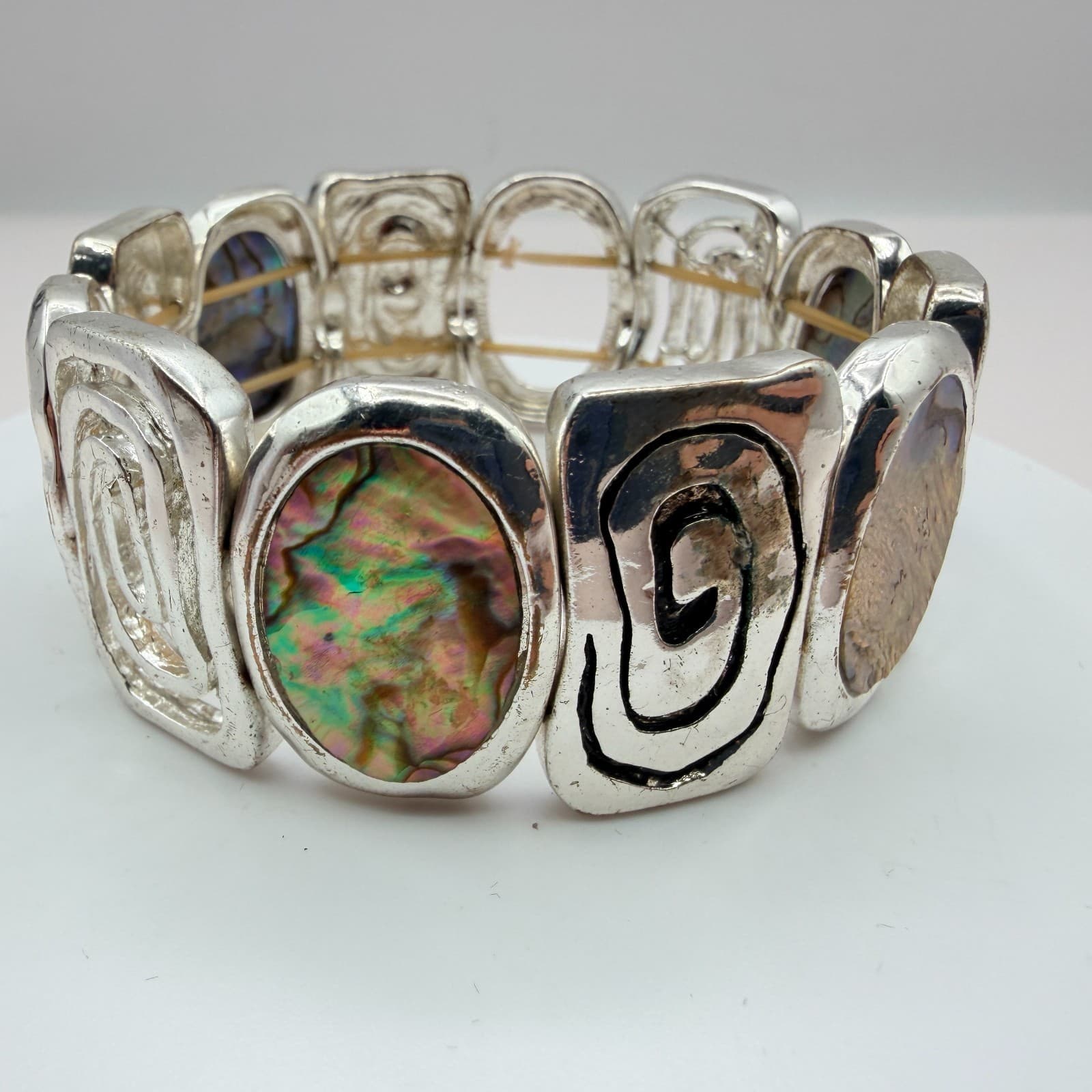 Vintage Y2K Silver Tone Abalone Shell Stretch Bracelet Boho Swirl Inlay Jewelry - Image 1