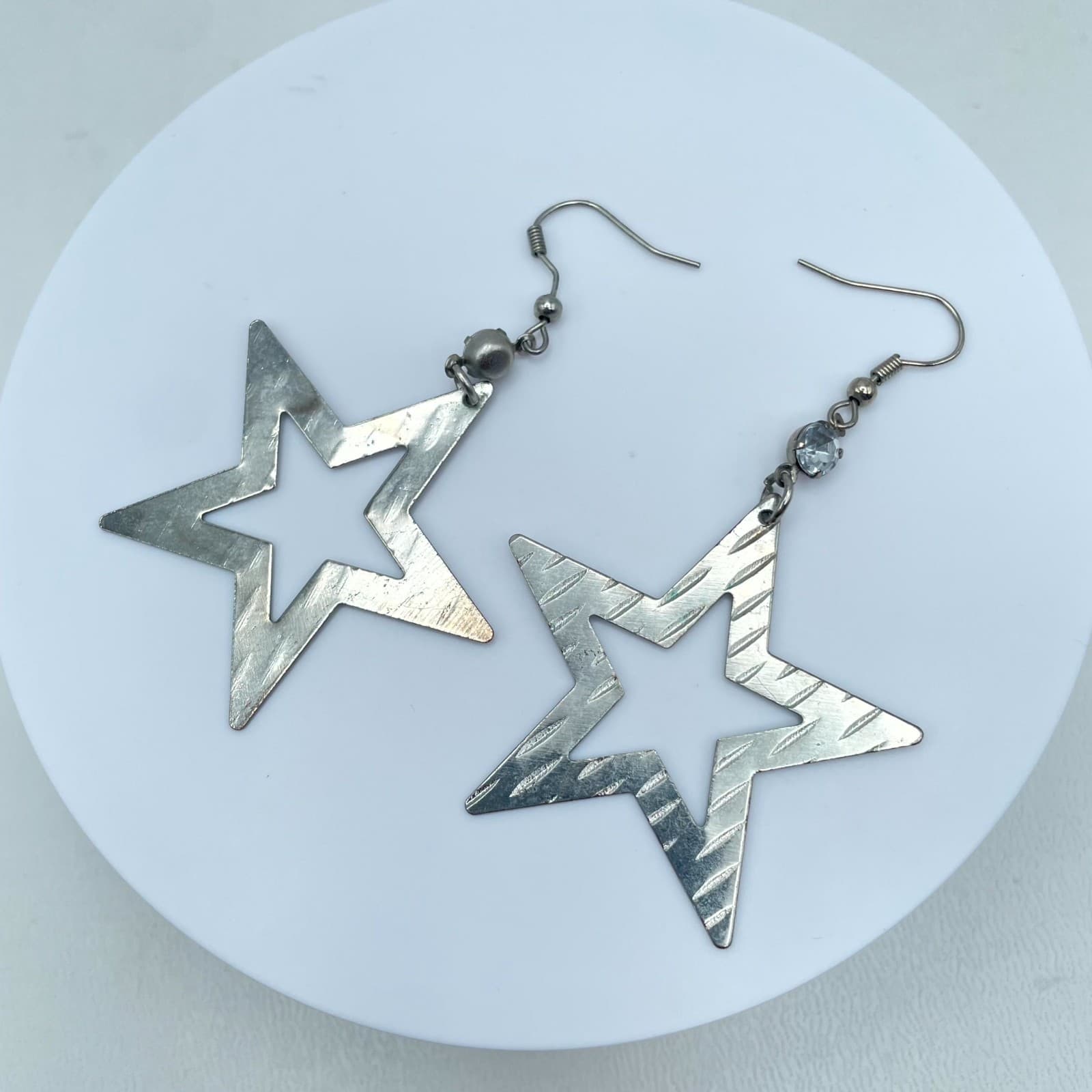 Y2K Silver-Tone Pop-Punk Faceted Beads Hollow Star Dangle Drop Hook Earrings - Image 1