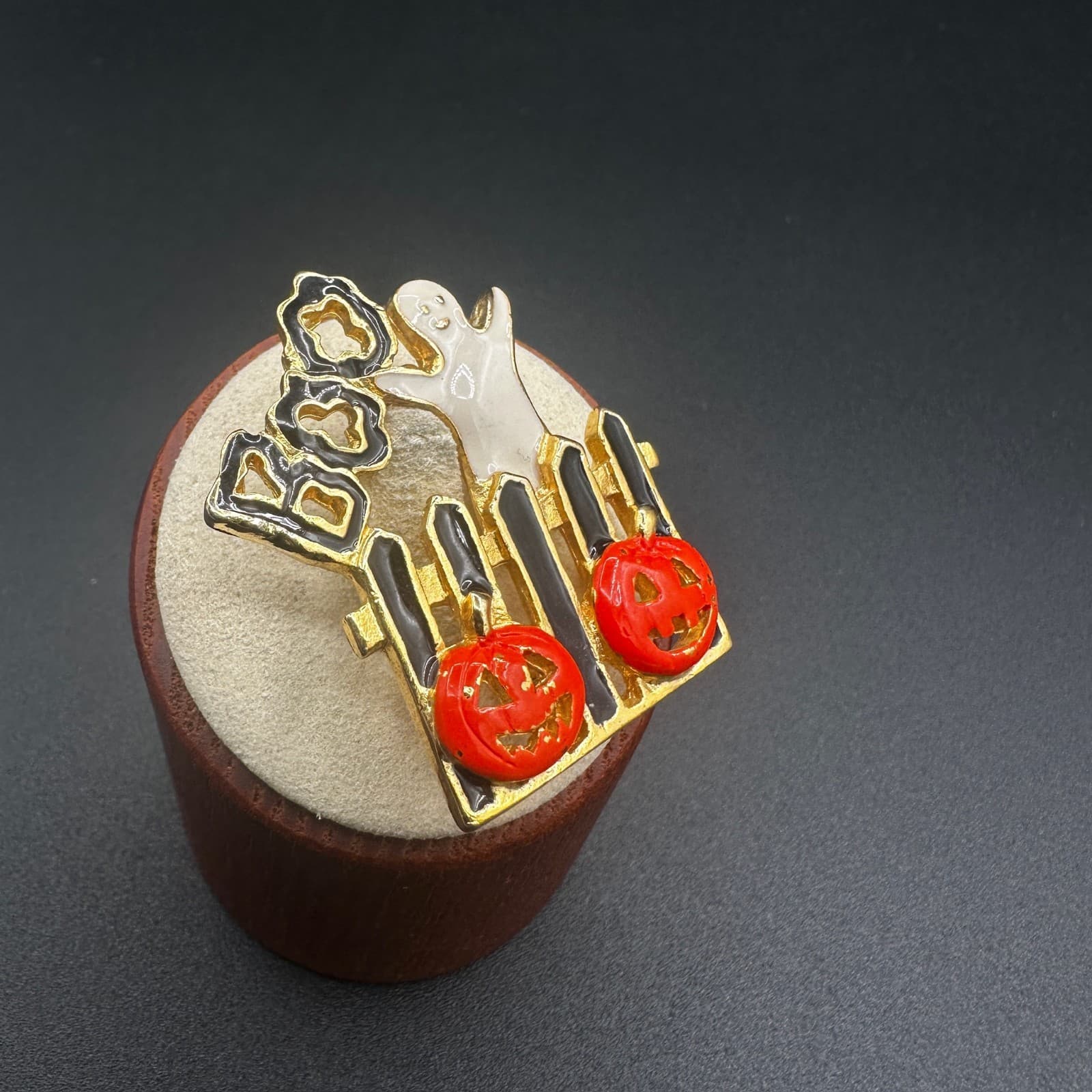 Vintage Halloween “BOO” Ghost & Jack-O’-Lantern Brooch – Goldtone Enamel Pin - Image 1