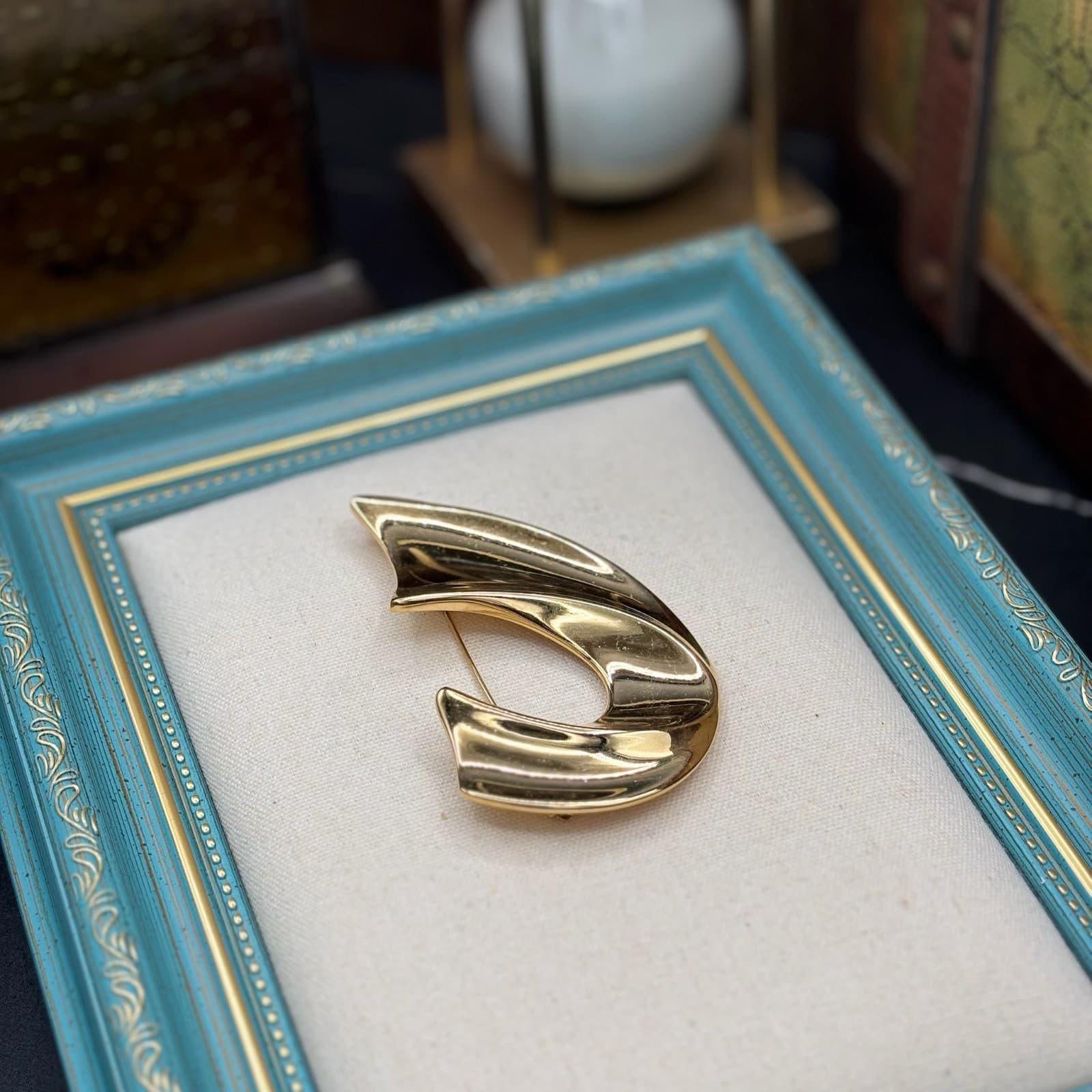 Vintage Napier Gold Tone Pin Brooch Abstract Modernist Avant Garde Jewelry - Image 1