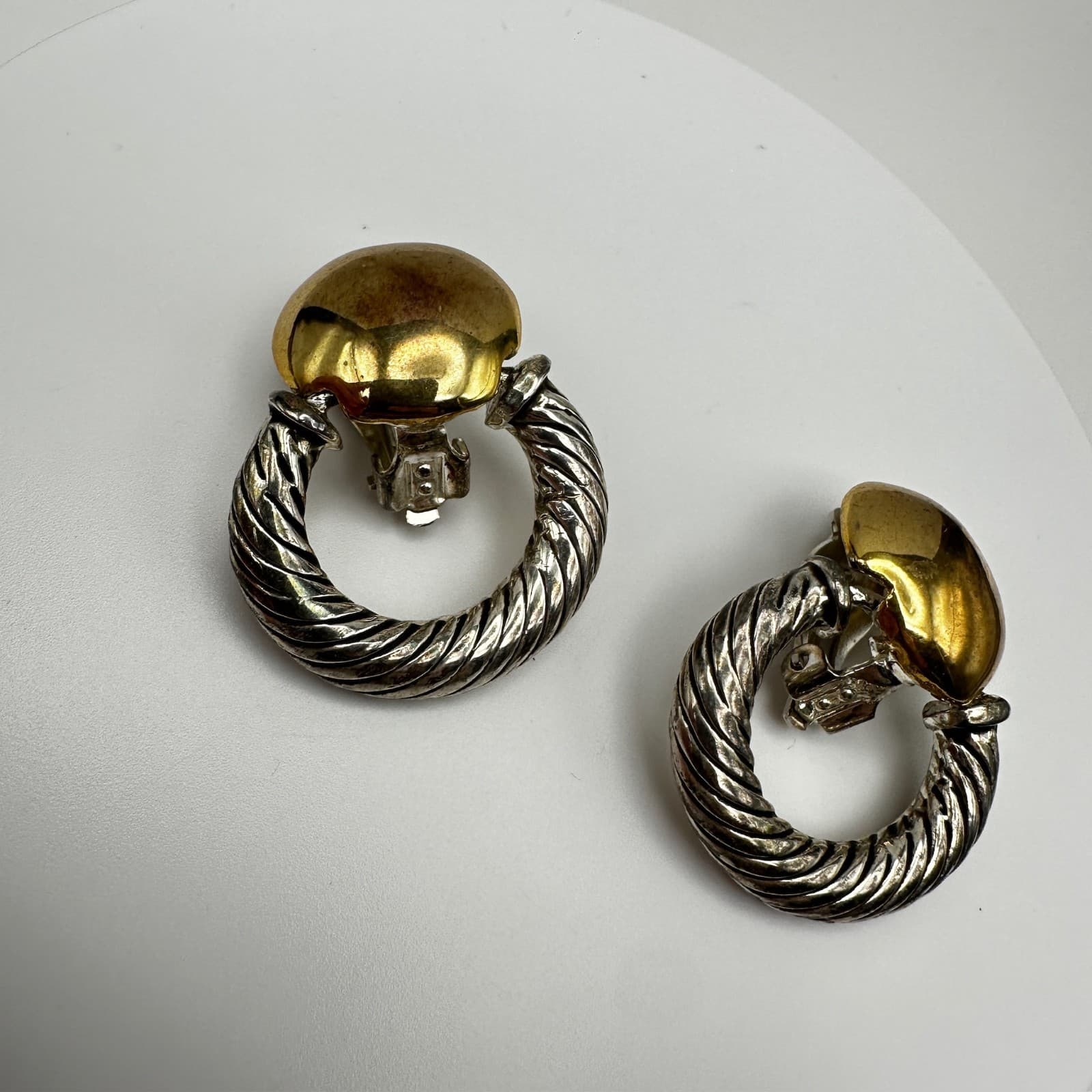 Vintage 90s Silver Gold Tone Ribbed Twisted Door Knocker Earrings Jewelry - Image 1
