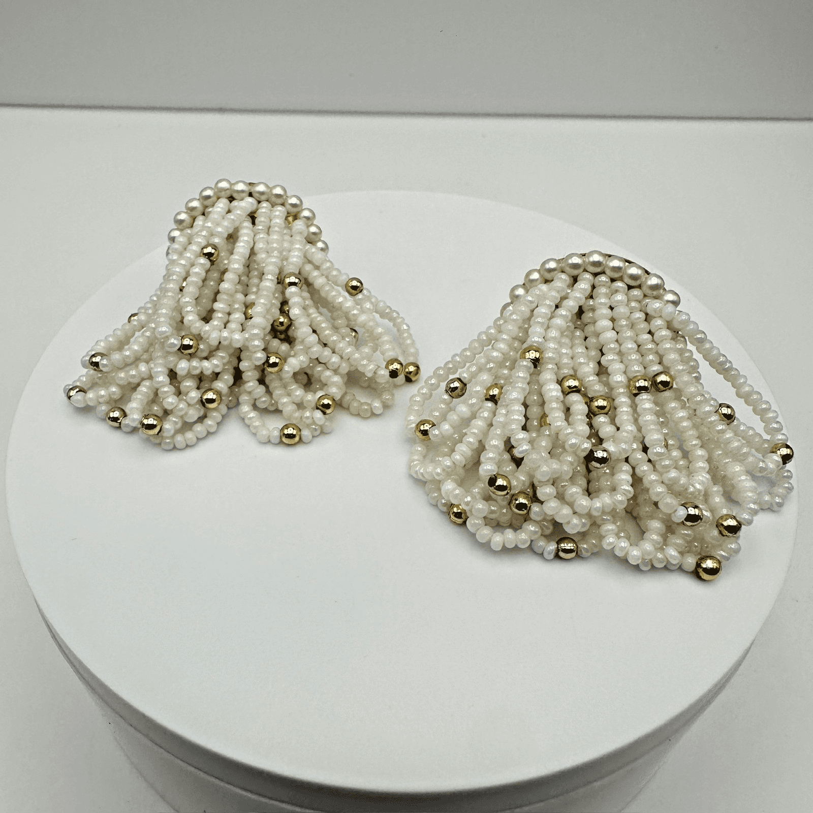 Vintage 80s White Seed Pearl Bead Tassel Earrings Gold Tone Women's Jewelry - Image 1