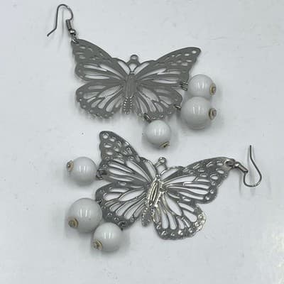 VTG Silver Tone Filigree Butterfly Dangle Earrings White Beads Charms Whimsical - Image 1