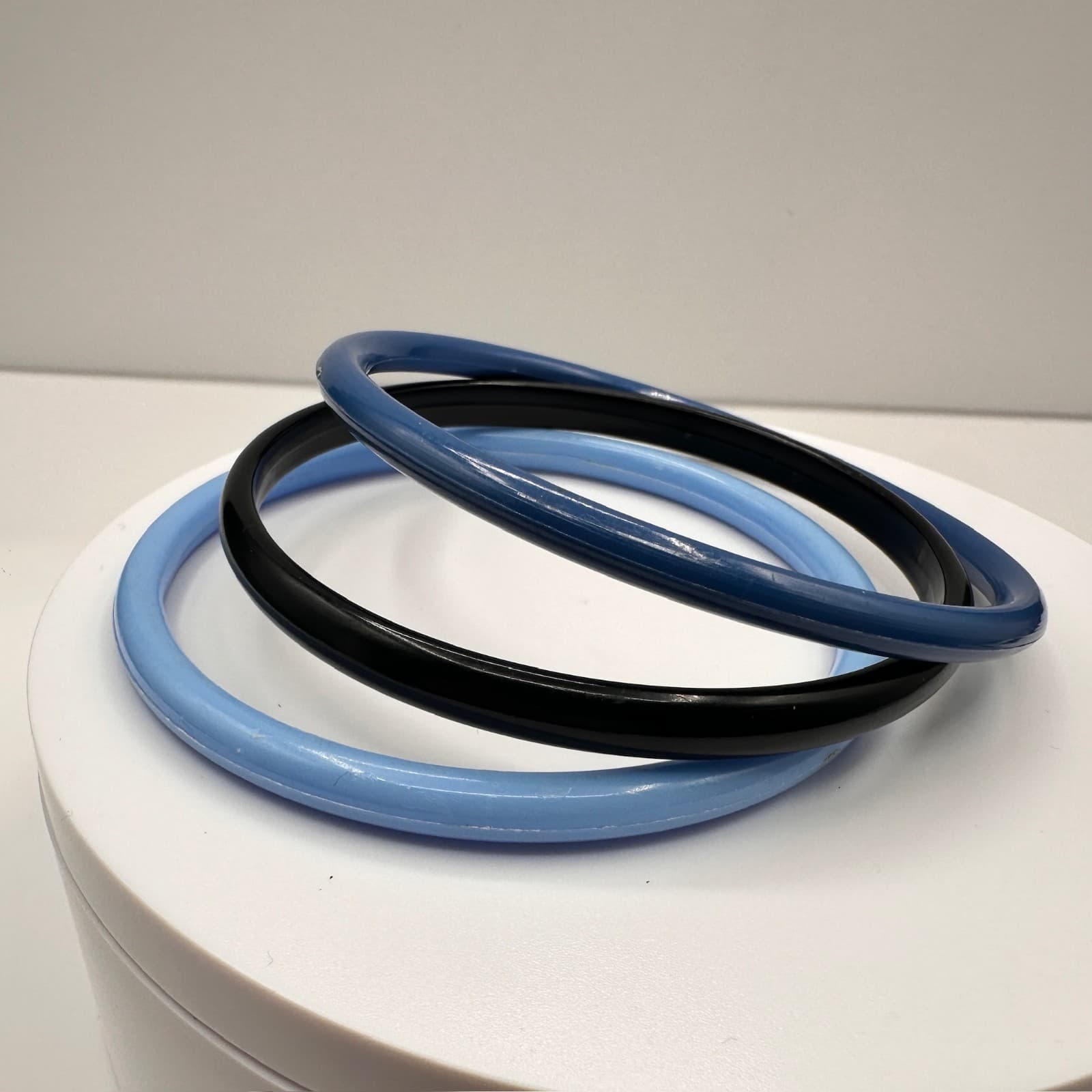 Vintage 90s Blue Black Lucite Bangle Bracelet Set Minimalist Fashion Jewelry - Image 1