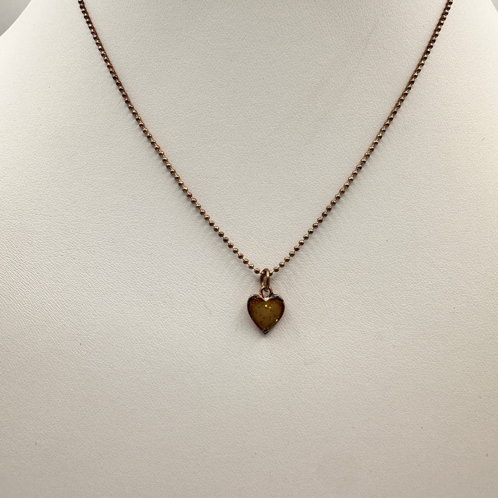 Vintage Heart Necklace Gold Tone Green Glitter Resin Pendant Ball Chain Jewelry - Image 1