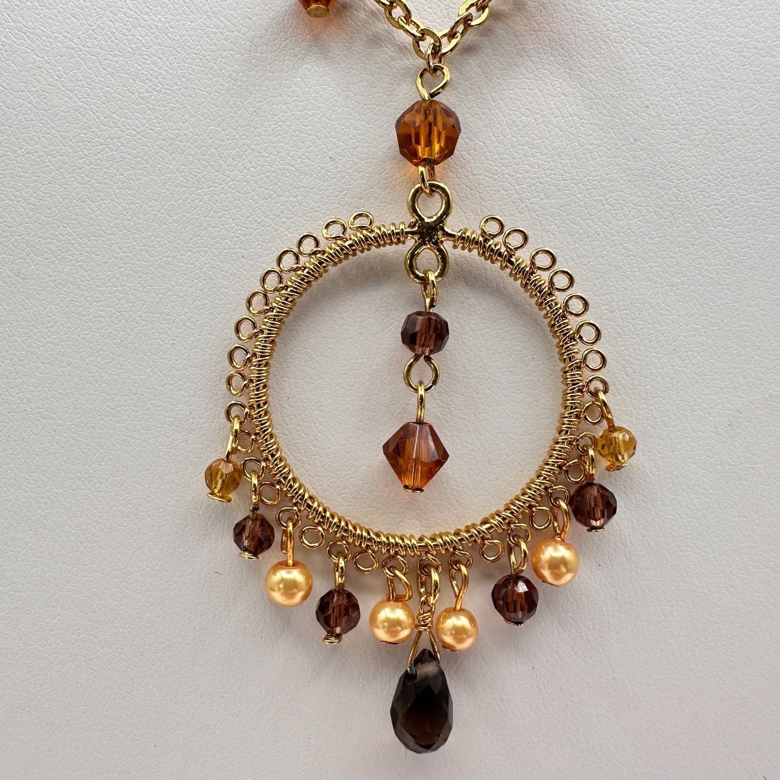 Vintage 90s Cookie Lee Amber Glass Gold Tone Round Pendant Necklace Boho Jewelry - Image 1