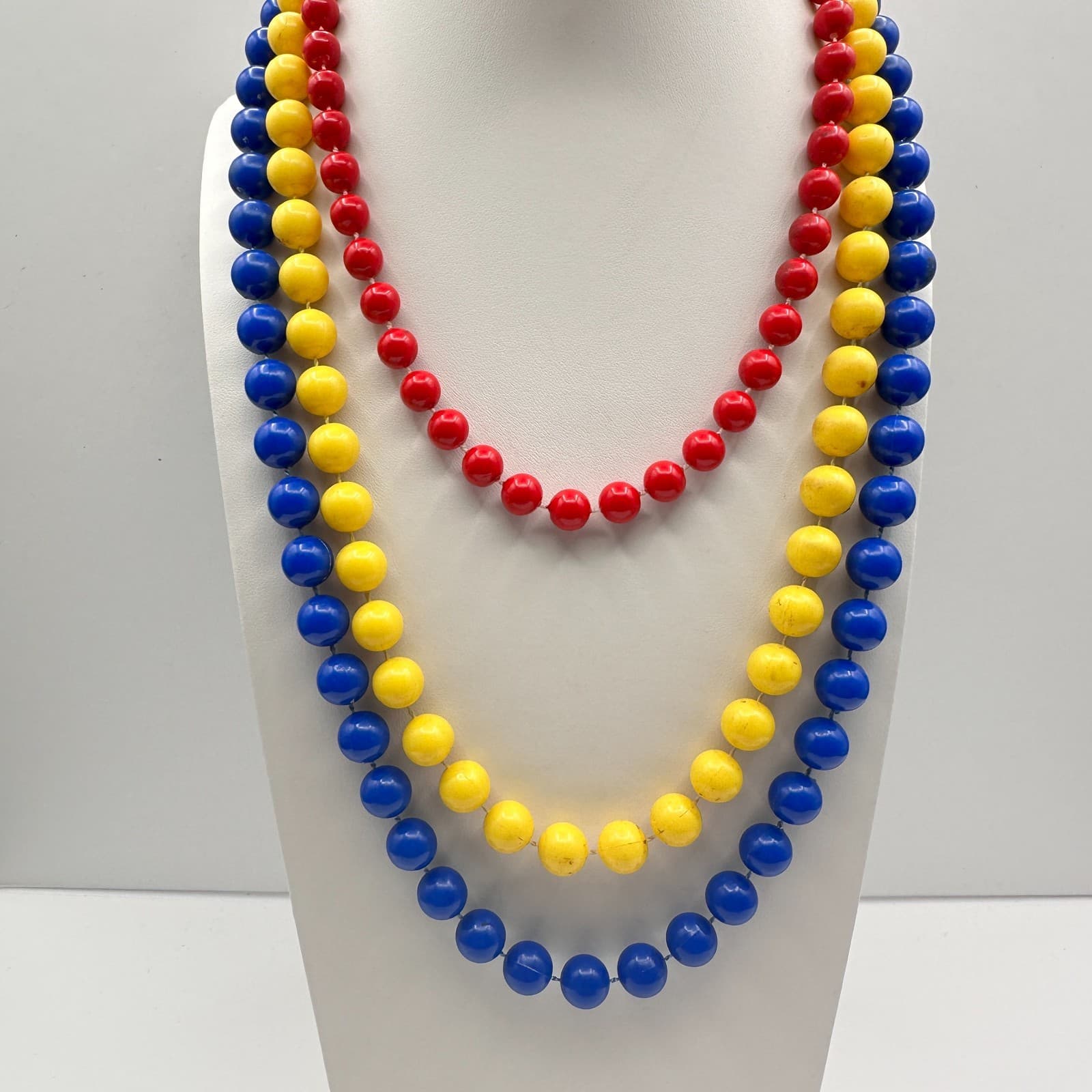 Vintage 80s Multi Strand Beaded Necklace Primary Colors Pop Art Women's Jewelry - Image 1
