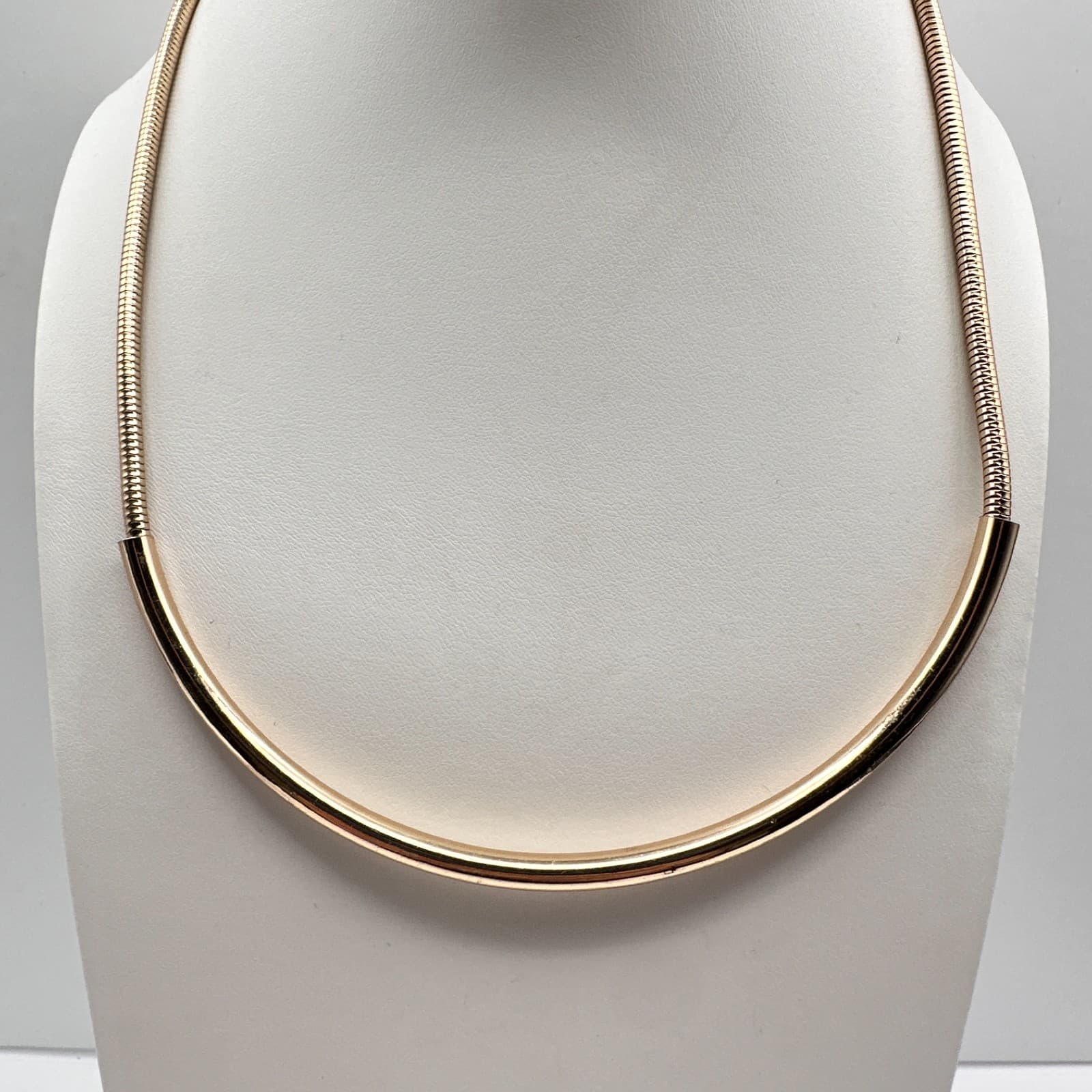 Vintage 90s Gold Tone Omega Slide Necklace Minimalist Collar Statement Jewelry - Image 1