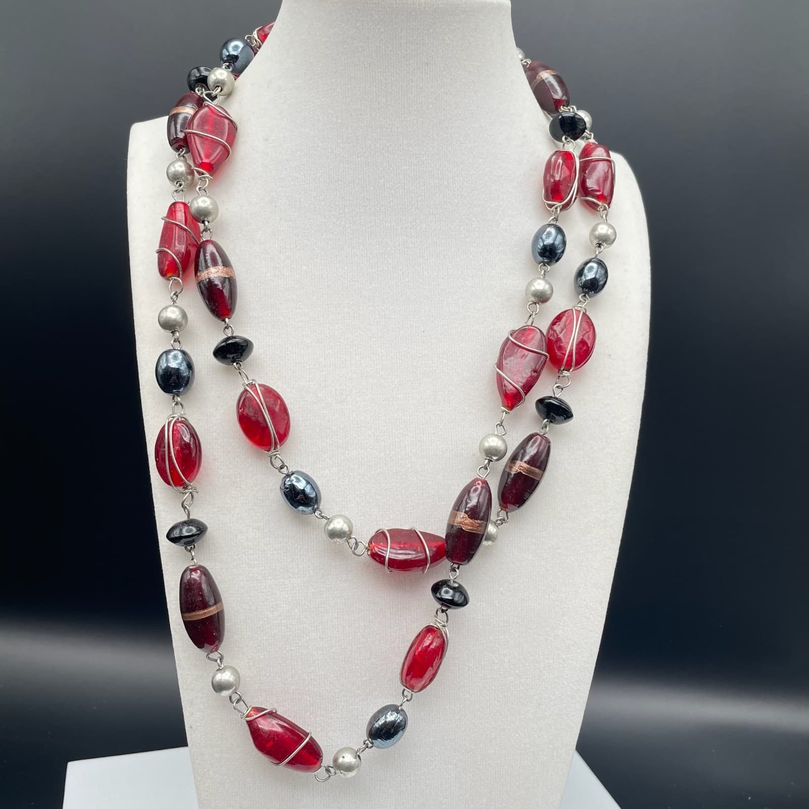 Vintage Fashion jewelry silver-tone wire-wrapped multi-color glass bead necklace - Image 1