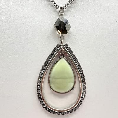 Vintage 80 Silver Tone Teardrop Necklace Light Green Stone Frame Jewelry - Image 1