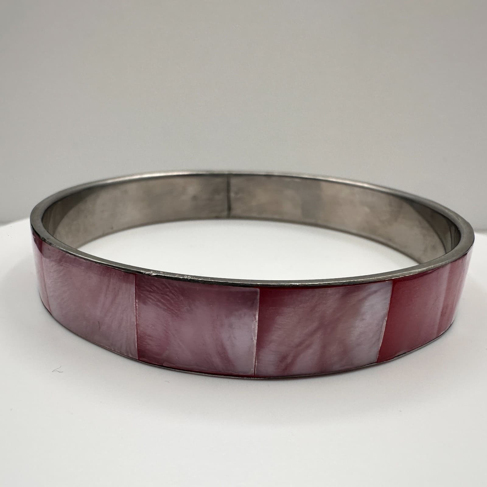 Vintage 80s Pink Mother of Pearl Inlay Bangle Bracelet Silver Tone Boho Retro - Image 1