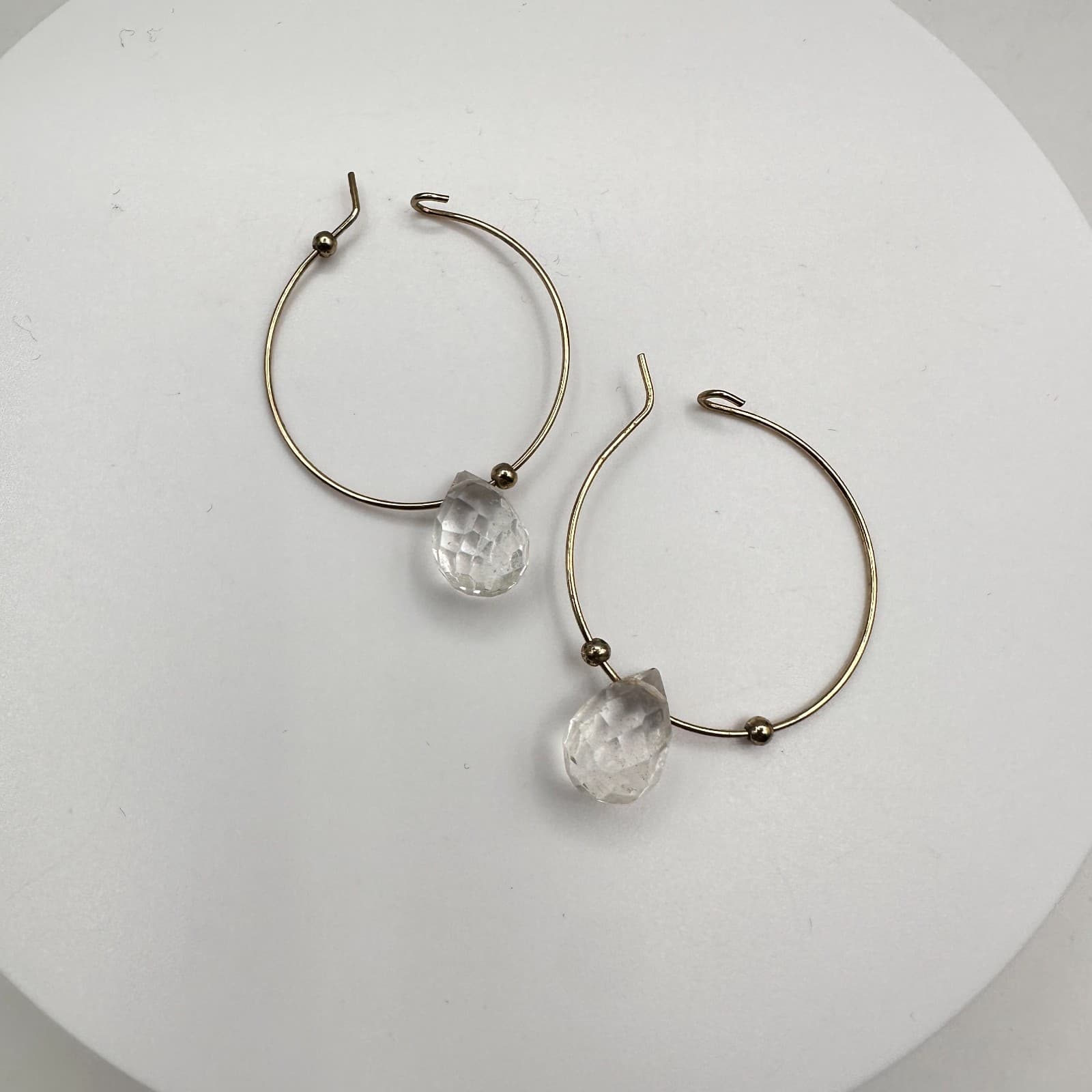 Vintage 80s Clear Quartz Teardrop Dangle Hoop Earrings Gold Tone Jewelry - Image 1