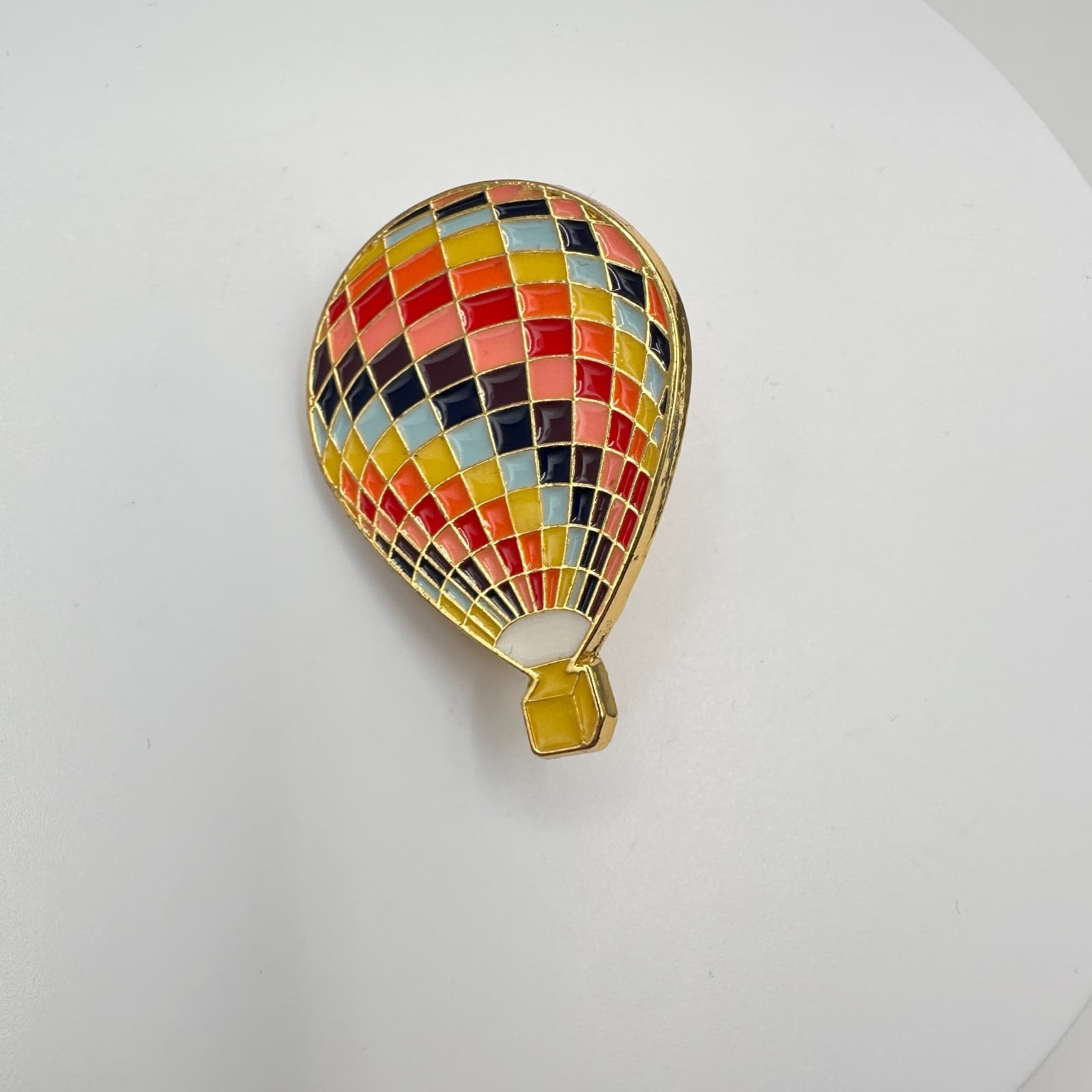 Vintage 80s Chicken Hot Air Balloon Enamel Brooch Lapel Pinback Fashion Jewelry - Image 1