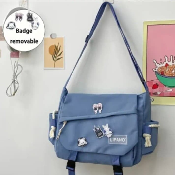 Hot topic Blue Kids Shoulder Bag with Fun Badges Back To School Fun ! - Image 1