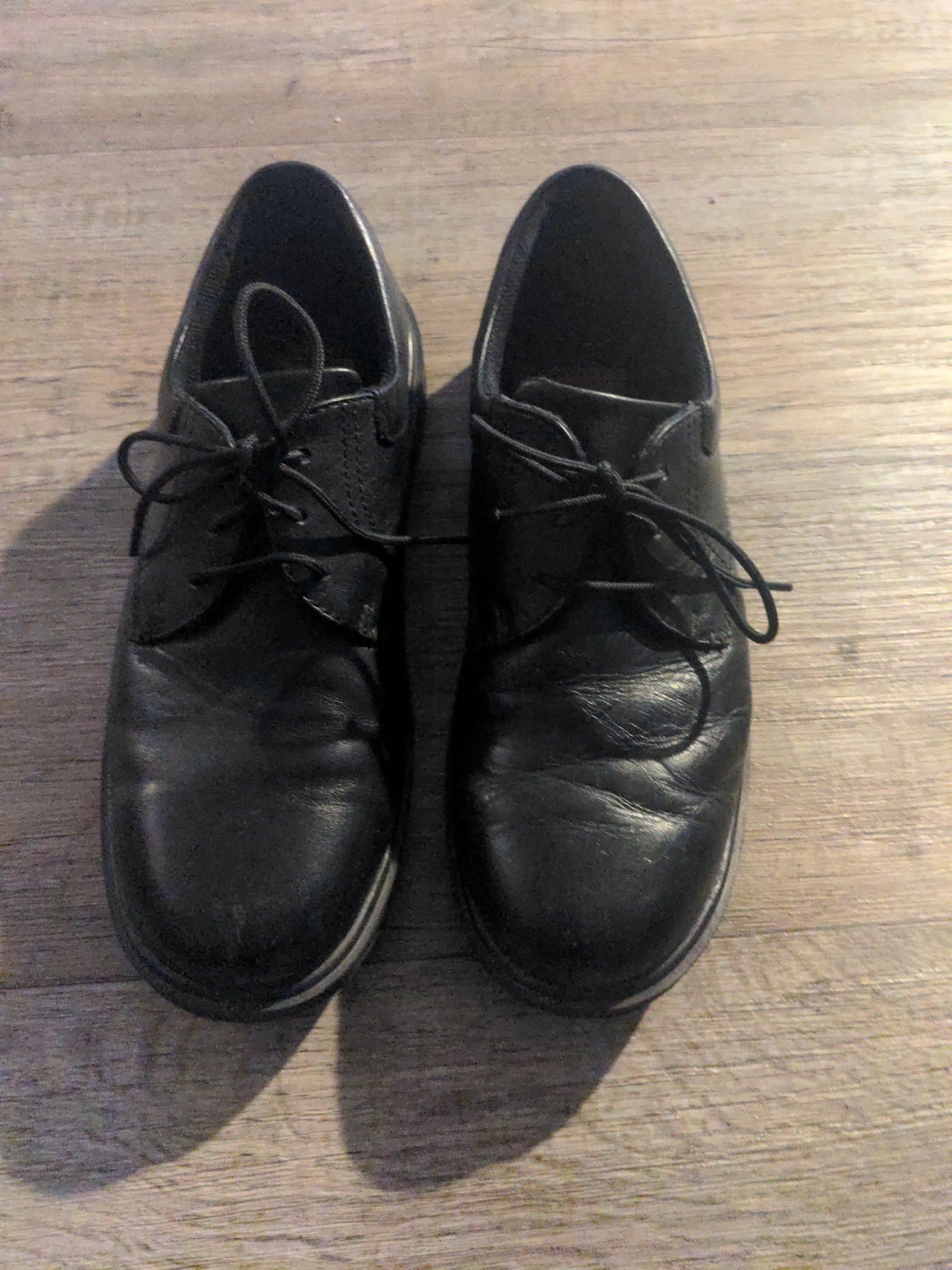 Wurx black leather men's shoes slip resistant size 10 m - Image 1