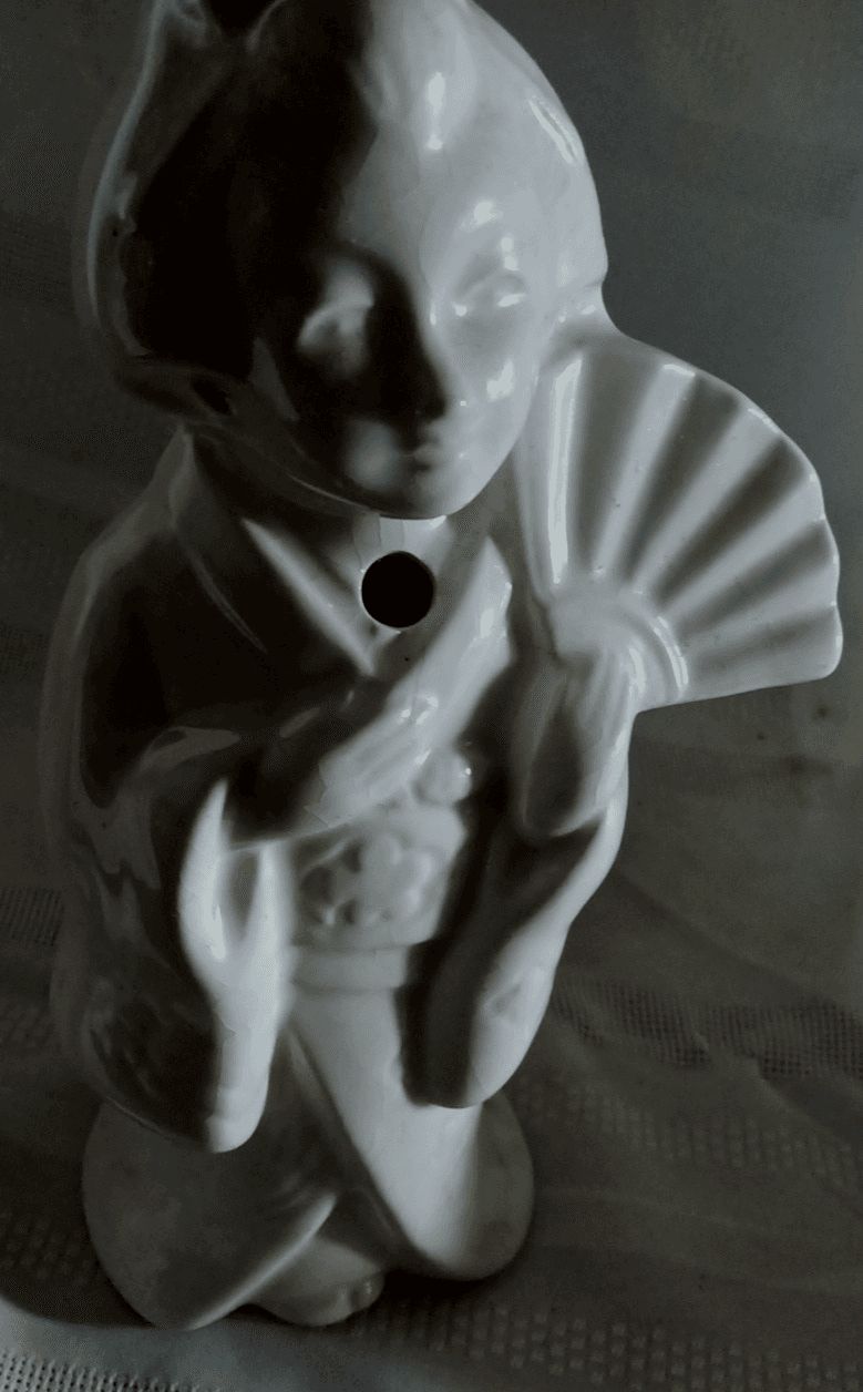 Vintage Benihana Geisha ceramic mug- Japan (Has Crazing) - Image 1