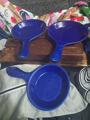 Set of 3 Vintage Syracuse China Cobalt Blue Fish Tail Seafood Skillet Dishes - Image 1