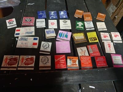 Lot of 34 Vintage Matchbooks - 100% Restaurant & Dining Advertising - Struck - Image 1